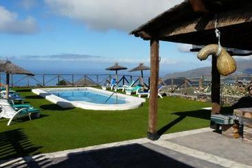 Apartamentos Fuente La Teja & Spa