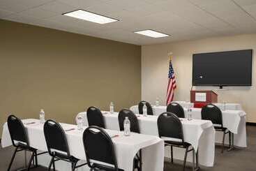 Bakken Airport Xwa Hotel & Studios