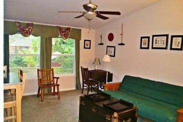 호텔 Creekside Inn & Resort