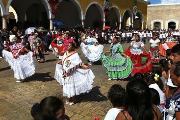 فندق Hacienda Sacnicte