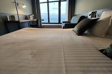 酒店 L échappée   Hôtel Casino Dieppe