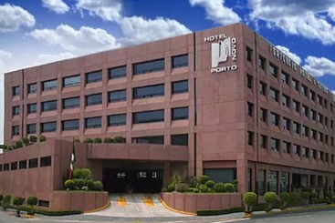 Porto Novo Hotel & Suites