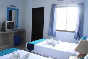 هتل Twin Inn