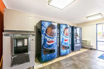 Motel 6 Anniston, Al