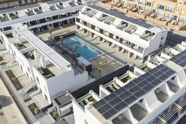 شقة Esmeralda Cotillo Homes By Livvo