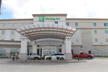 Отель Holiday Inn Salina, An Ihg