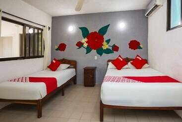 ホテル Los Arcos Holbox