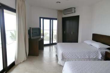 Ghl Relax Hotel Makana Resort