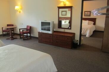 호텔 Park View Inn & Suites And Conference Center