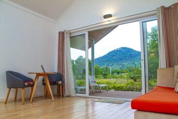 ホテル The Place Resort At Tokeh Beach