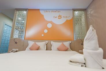 호텔 The Tint At Phuket Town   Sha Plus