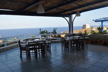 Hotel Ustica Punta Spalmatore