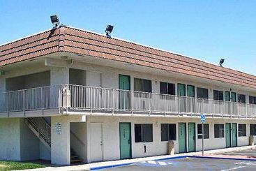 Motel 6 Pittsburg
