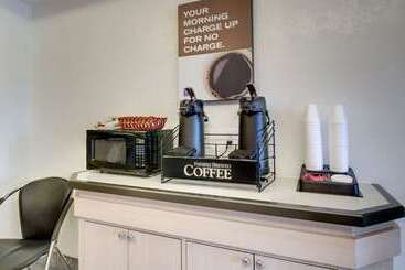 Motel 6 Springfield, Il I 55 I 72