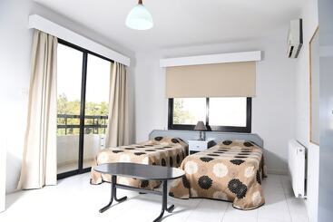 Tycoon Hotel Apartments