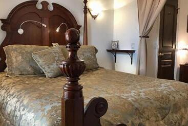 Dreamkatchers Lake Powell Bed & Breakfast