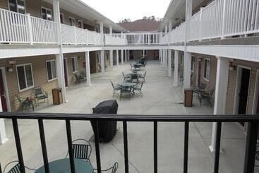 בית מלון כפרי Affordable Suites Fayetteville/fort Bragg