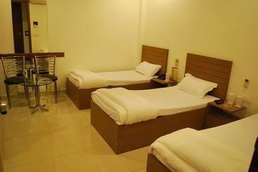 בית מלון כפרי Arina Inn