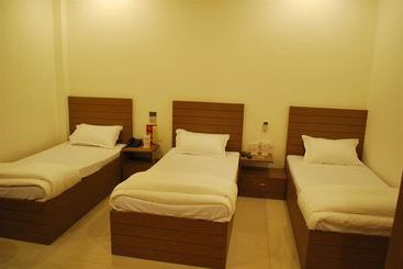 هتل Arina Inn