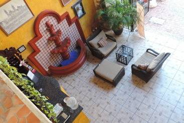 בית מלון כפרי Hacienda Del Caribe