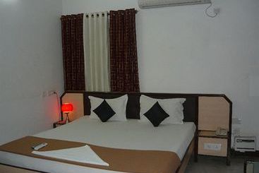 فندق Humsika Inn