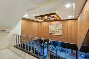 酒店 Mannars Yatri Nivas