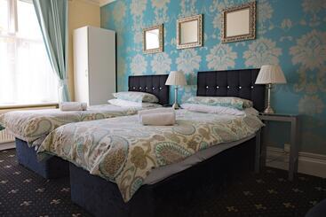 פנסיון Lyndricks House