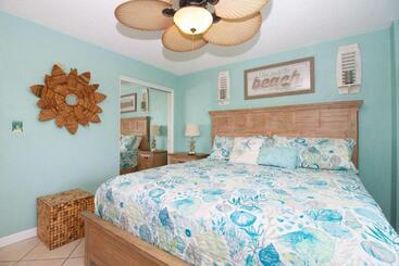 公寓 Tropic Terrace Resort #26   Beach View Suite