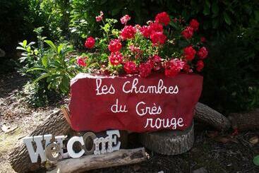 بنسيون Chambres Du Grès Rouge De Beauval