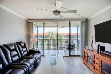 酒店 Bay Mariner 428