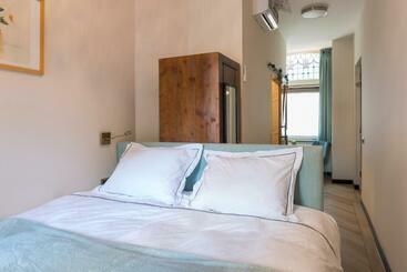 公寓式酒店  Hotspot Location, Wifi, Bed En Koffie Harmony Til