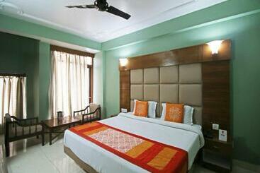 בית מלון כפרי Super Mall