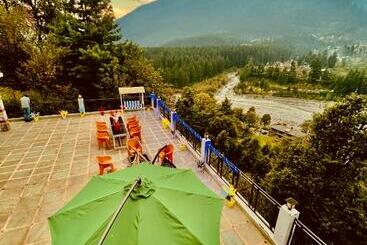 فندق Snow Clad Resort, A True Riverview Resort Manali
