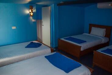 膳宿费 Koko De Rasta Coffee Lazy House