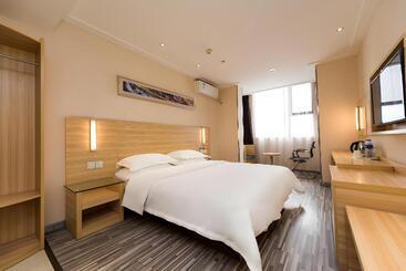 호텔 City Comfort Inn Wuhan Zhongnan Road Fujiaopo