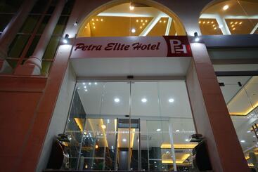 Petra Elite