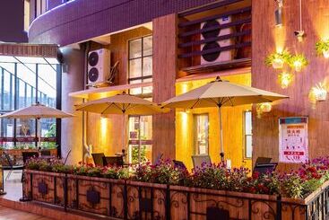 هتل James Joyce Coffetel Foshan Zhangcha