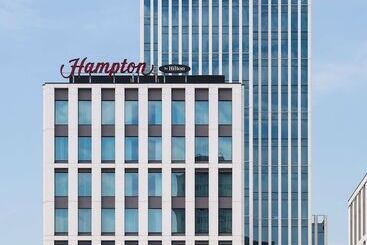ホテル Hampton By Hilton Lodz City Center