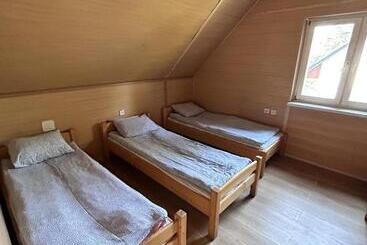 ユースホステル Pokoje Nad Przełomem Dunajca   Wietrznice   Rivent Sport