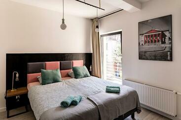 هتل آپارتمان Cooltour