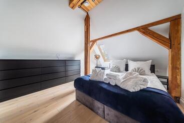 מלון דירות H Apart