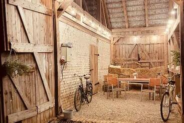 Folwark Minikowo Agroturystyka W Borach Tucholskich 5 Pokoi 1 Do 25os