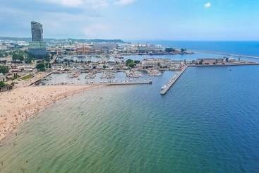 هتل Hola Gdynia