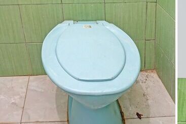 فندق Spot On 91718 Kost Damai Syariah