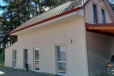 펜션 Pokoje Freedoor