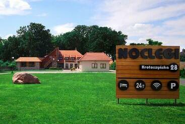 הוסטל Krotoszyńska 28