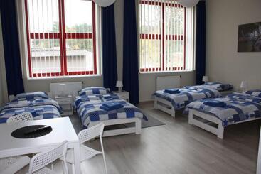 호스텔 Pokoje Nad Nysą Olszyna