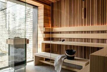 تختخواب و صبحانه Villa T Apartments & Spa