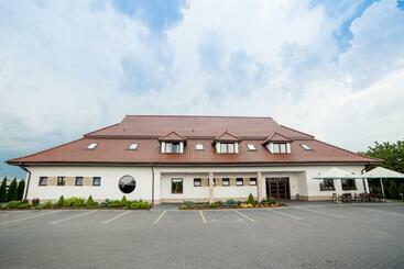 호텔 Gościniec Nad Gopłem