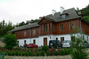 פנסיון Dworek Karpińskich